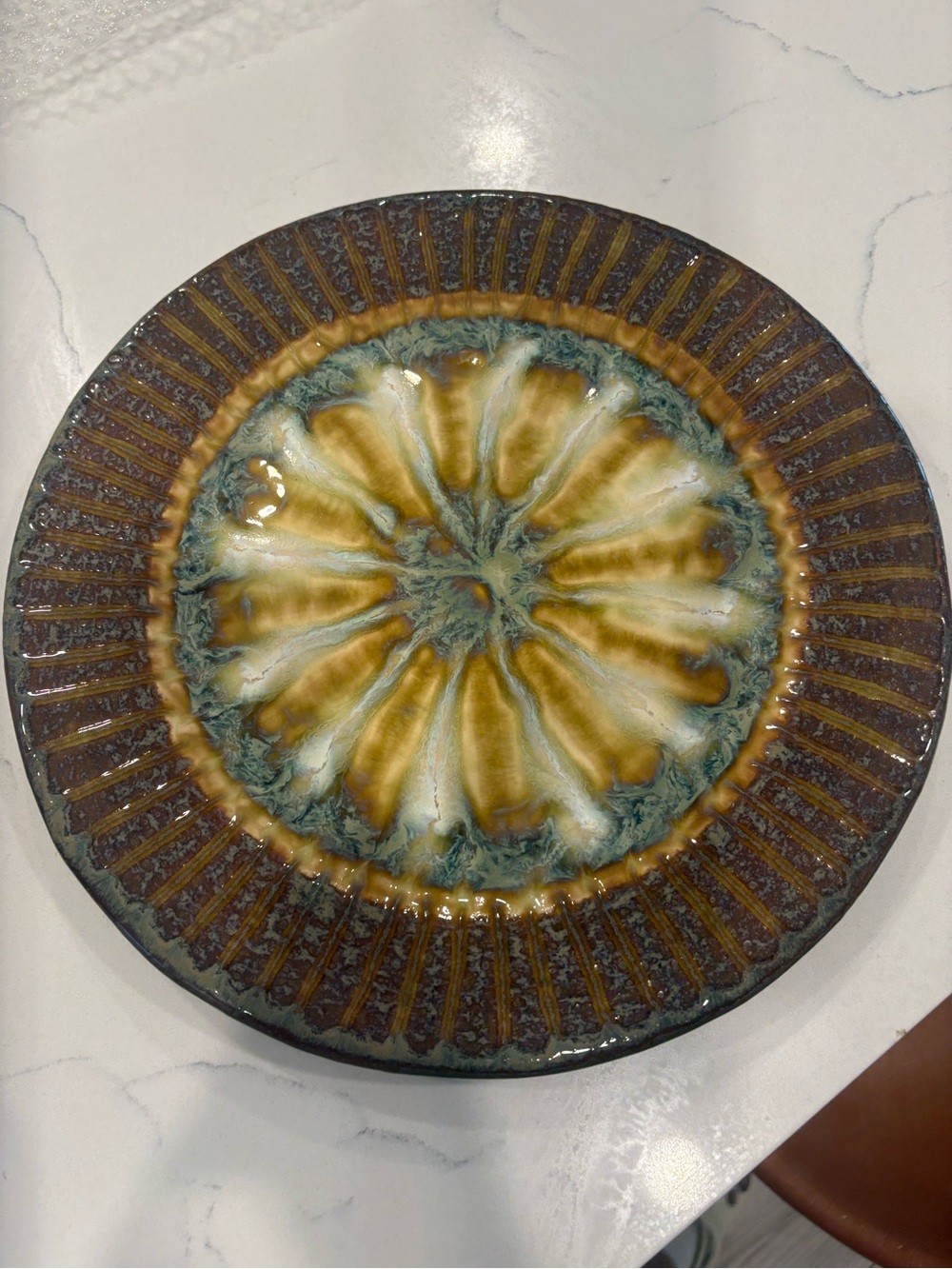 Good Earth Bluebird dinner plate